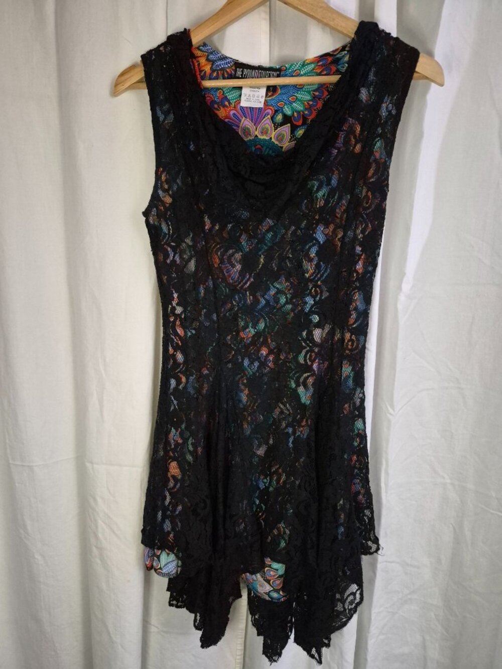 The Pyramid Collection Smal Black Lace Colorful Boho Festival Romantic Mini Dres